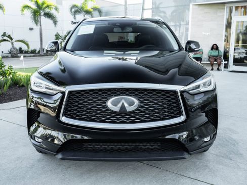 Used 2019 INFINITI QX50 Luxe w/ Navigation Package image 3