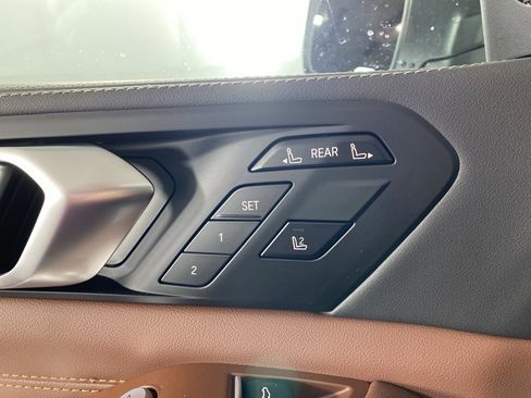 New 2026 BMW X7 xDrive40i image 8