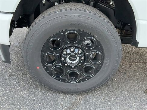 New 2026 Ford F250 XLT w/ XLT Premium Package image 9