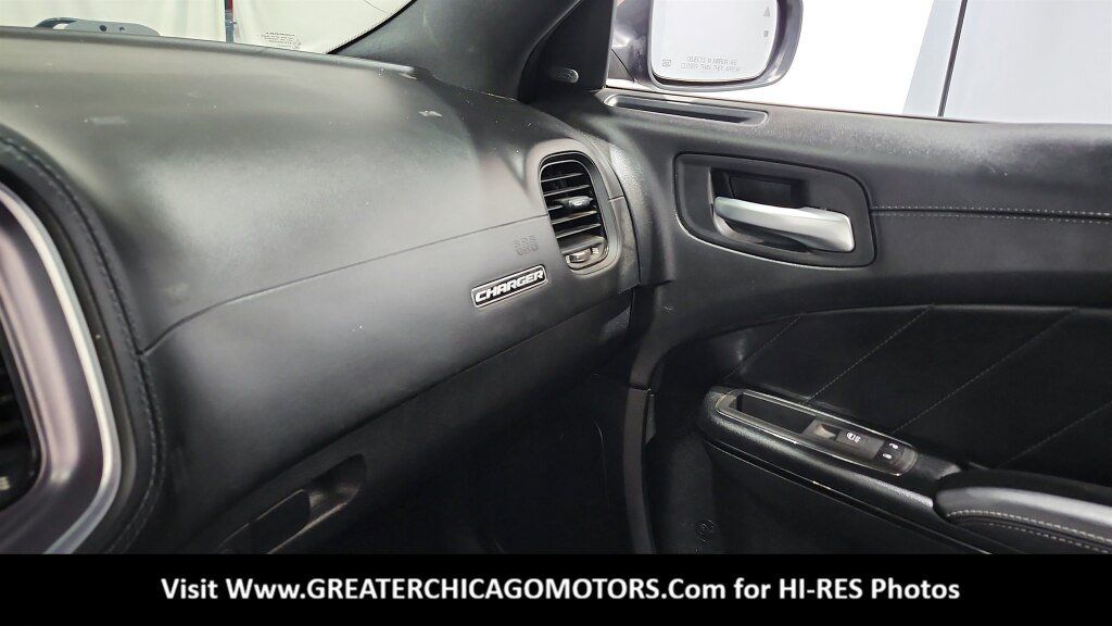 Used 2020 Dodge Charger R/T w/ Plus Group RWD image 28