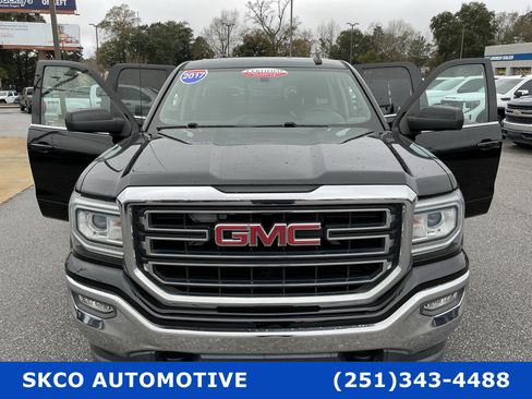 Used 2017 GMC Sierra 1500 SLE w/ SLE Value Package image 33