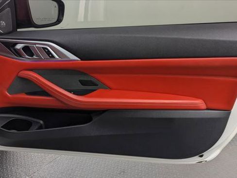 Used 2022 BMW M4 Competition w/ M Carbon Exterior Package RWD image 19