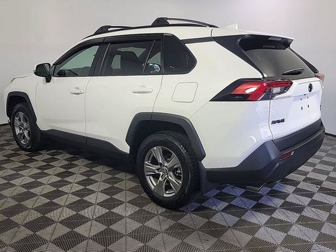 Used 2023 Toyota RAV4 XLE w/ Convenience Package AWD/4WD image 10
