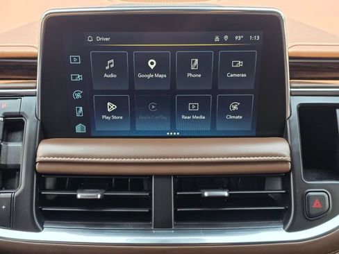 Used 2024 Chevrolet Tahoe High Country w/ Advanced Technology Package AWD/4WD image 16