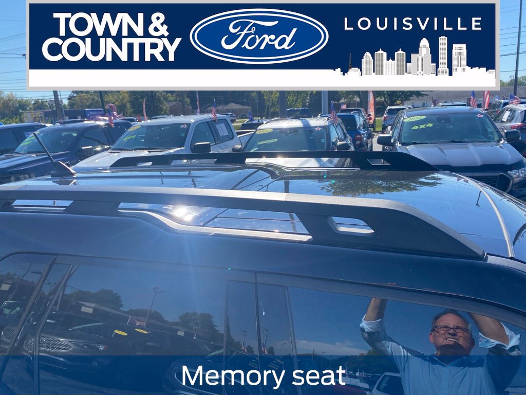 Used 2024 Ford Bronco Sport Outer Banks w/ Tech Package AWD/4WD image 13