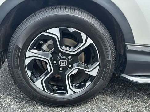 Used 2018 Honda CR-V Touring image 8