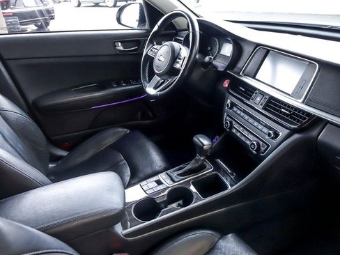 Used 2020 Kia Optima Premium image 29