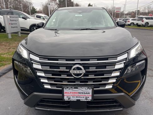 New 2026 Nissan Rogue SV image 7