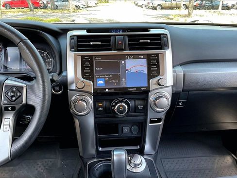 Used 2021 Toyota 4Runner SR5 Premium w/ Moonroof Package image 9