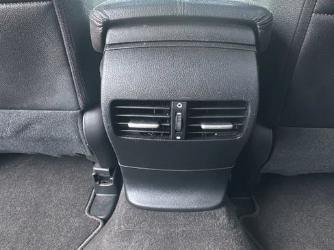 Used 2011 Honda Crosstour EX-L image 16