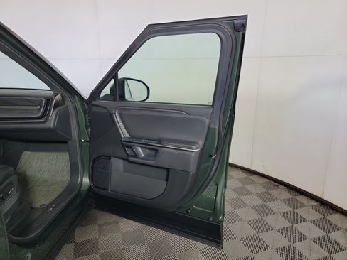 Used 2023 Rivian R1T Adventure AWD/4WD image 18