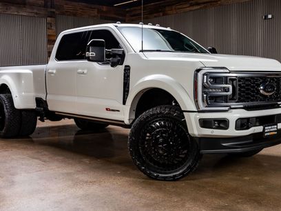 Used 2025 Ford F450 Platinum w/ FX4 Off-Road Package