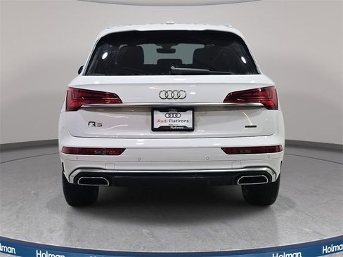 Used 2023 Audi Q5 2.0T Premium w/ Convenience Package image 7