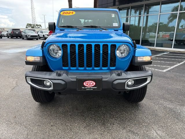 Used 2021 Jeep Gladiator Sport AWD/4WD image 2