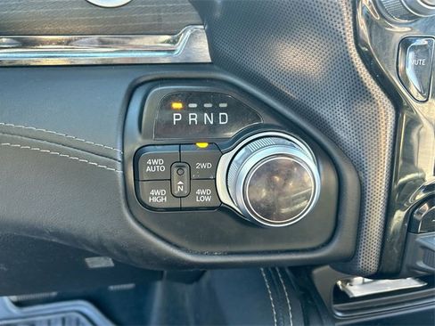 Used 2022 RAM 1500 Limited w/ Body-Colour Bumper Group image 16