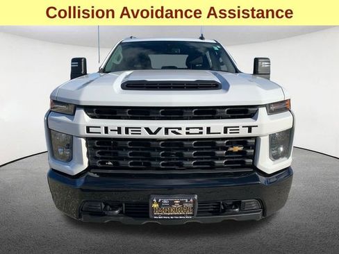 Used 2022 Chevrolet Silverado 2500 Custom w/ Custom Value Package image 4
