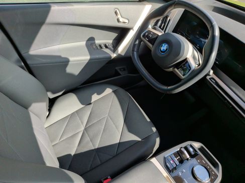 Certified 2024 BMW iX xDrive50 w/ Sport Package AWD/4WD image 35
