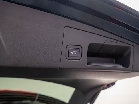 New 2026 Cadillac XT5 Premium Luxury w/ Driver Assist Package image 36