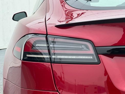 Used 2023 Tesla Model S Plaid image 25