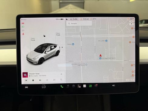 Used 2021 Tesla Model Y Long Range AWD/4WD image 17