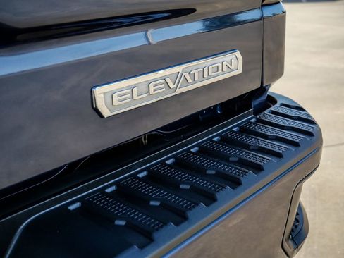 Used 2021 GMC Sierra 1500 Elevation w/ Preferred Package image 14