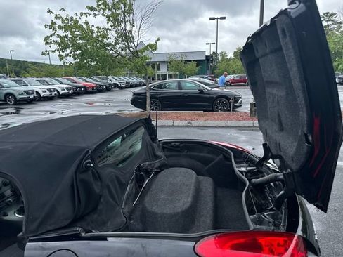 Used 2006 Pontiac Solstice Convertible w/ Power Package RWD image 18