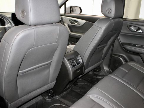 Used 2024 Chevrolet Blazer LT w/ LPO, Floor Liner Package FWD image 21