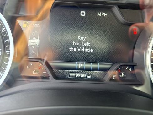 Used 2025 RAM 1500 Laramie image 19