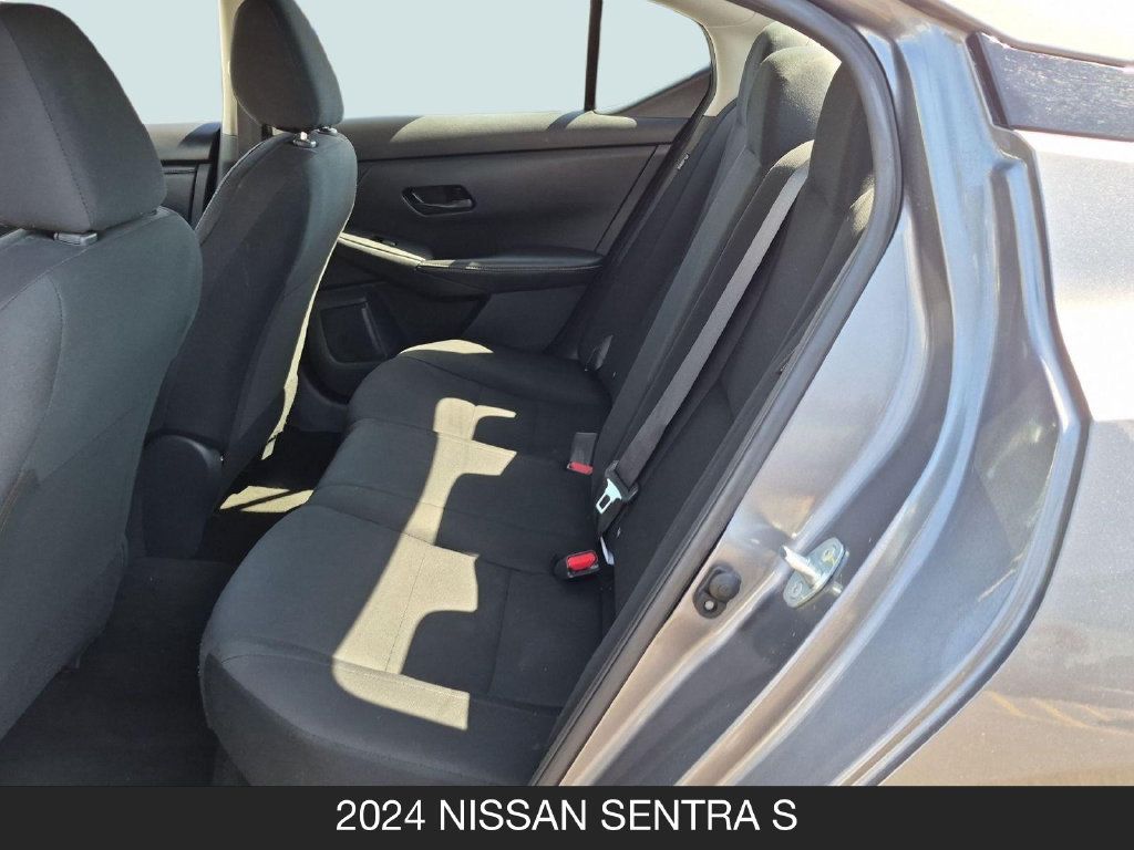 Used 2024 Nissan Sentra S FWD image 16