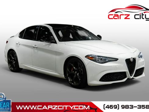 Used 2019 Alfa Romeo Giulia w/ Quick Order Package 22K Sport RWD image 1