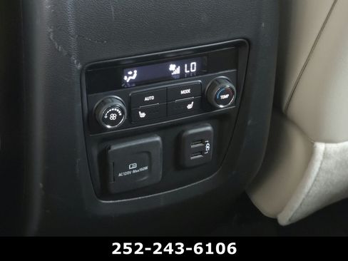 Used 2023 Buick Enclave Premium w/ Experience Buick Package FWD image 32