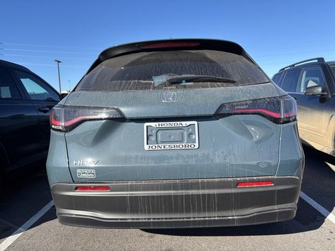 New 2026 Honda HR-V LX image 3
