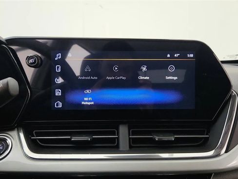 New 2026 Chevrolet Trax LT w/ Driver Confidence Package FWD image 24