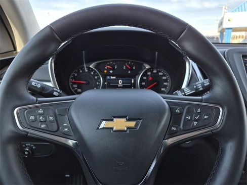 Certified 2024 Chevrolet Equinox LT w/ LPO, Floor Liner Package image 17