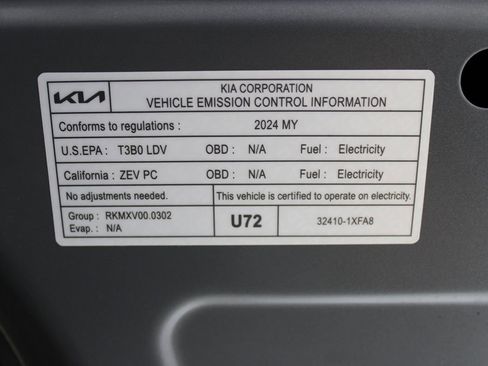 Used 2024 Kia EV9 Light RWD image 39