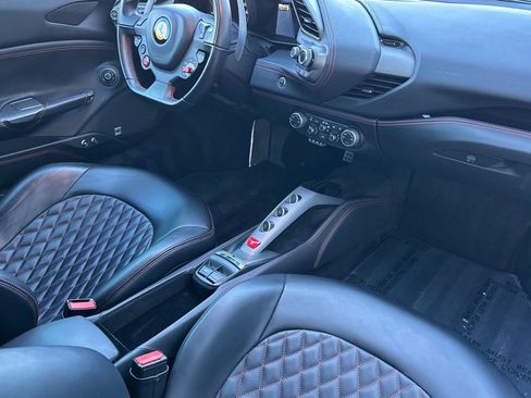 Used 2018 Ferrari 488 Spider image 16