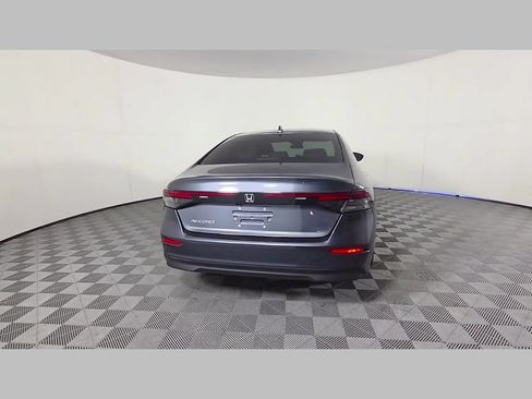 Used 2024 Honda Accord EX image 41