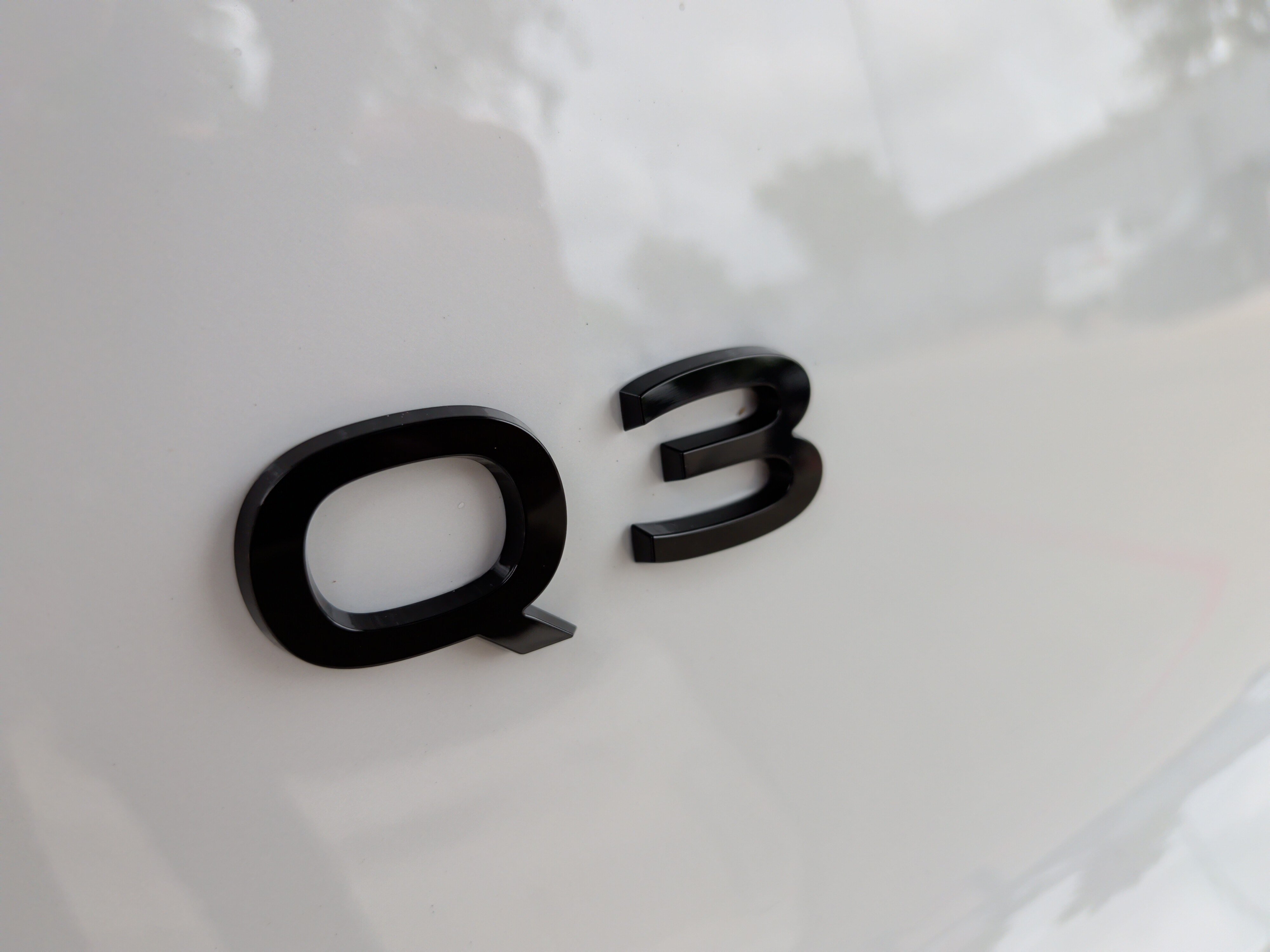 Used 2026 Audi Q3 quattro 2.0T w/ 20" Wheel Package AWD/4WD image 39