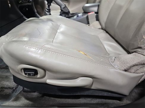 Used 2001 Oldsmobile Alero GL w/ Special Edition Pkg image 23