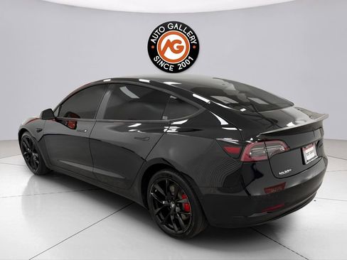 Used 2018 Tesla Model 3 Long Range image 5