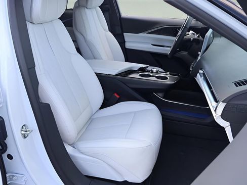 New 2026 Cadillac Lyriq Sport RWD image 19