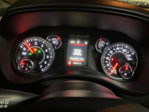 Used 2019 RAM 1500 Big Horn image 16