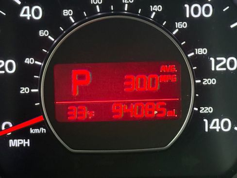 Used 2019 Kia Soul image 17