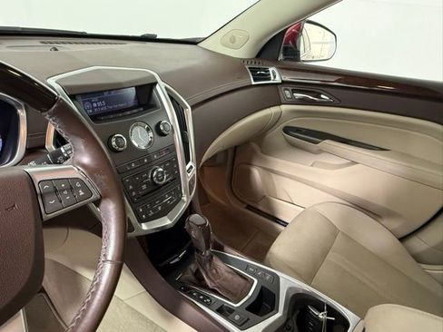 Used 2012 Cadillac SRX Luxury image 27