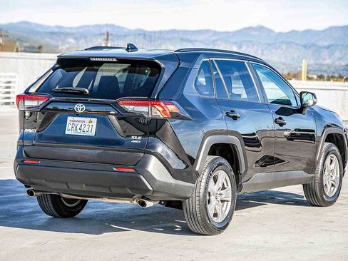 Certified 2025 Toyota RAV4 XLE image 6