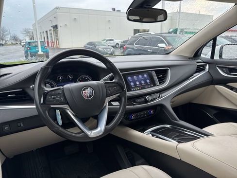 Used 2024 Buick Enclave Essence w/ Experience Buick Package image 13