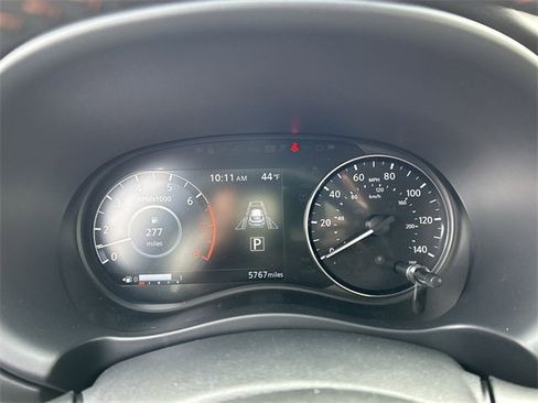 Certified 2023 Nissan Kicks SR w/ SR Premium Package image 19