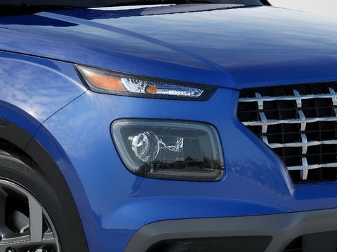 Used 2025 Hyundai Venue Limited FWD image 9