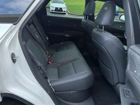 Certified 2024 Lexus RX 350 FWD w/ Convenience Package image 13