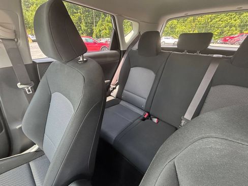 Used 2025 Kia Soul LX w/ LX Technology Package FWD image 34